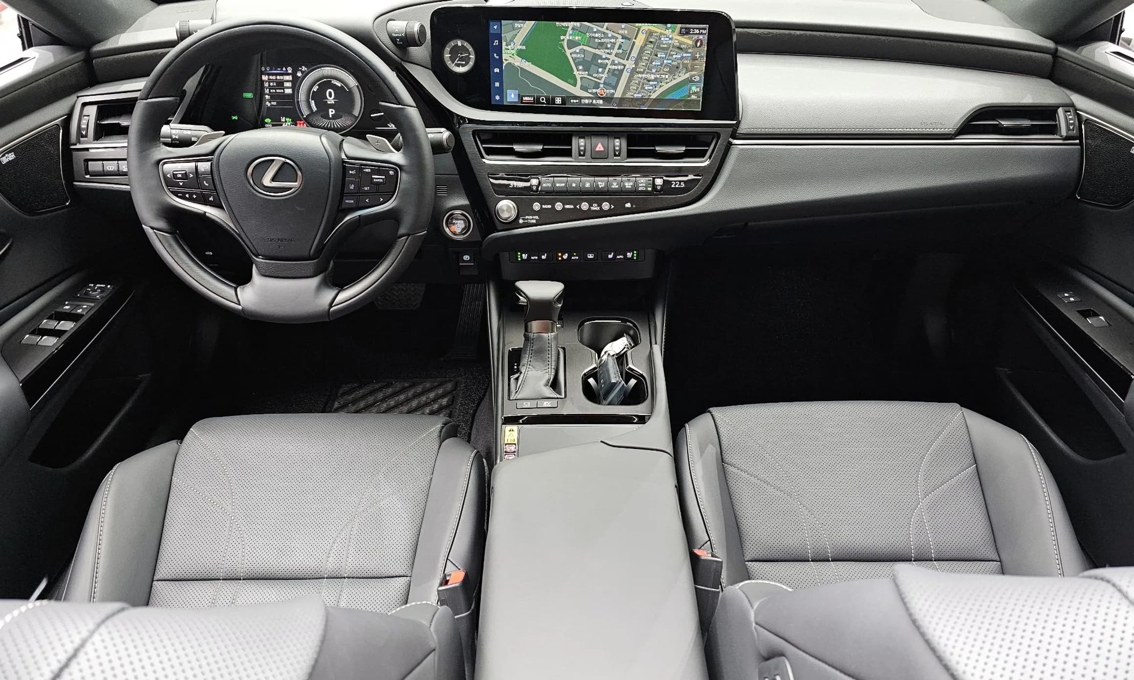 ES300h 7th Generation