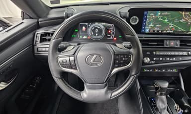 ES300h 7th Generation