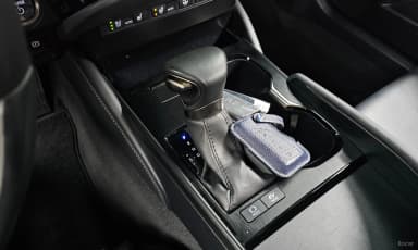 ES300h 7th Generation