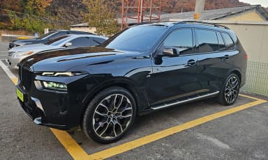 X7 (G07)
