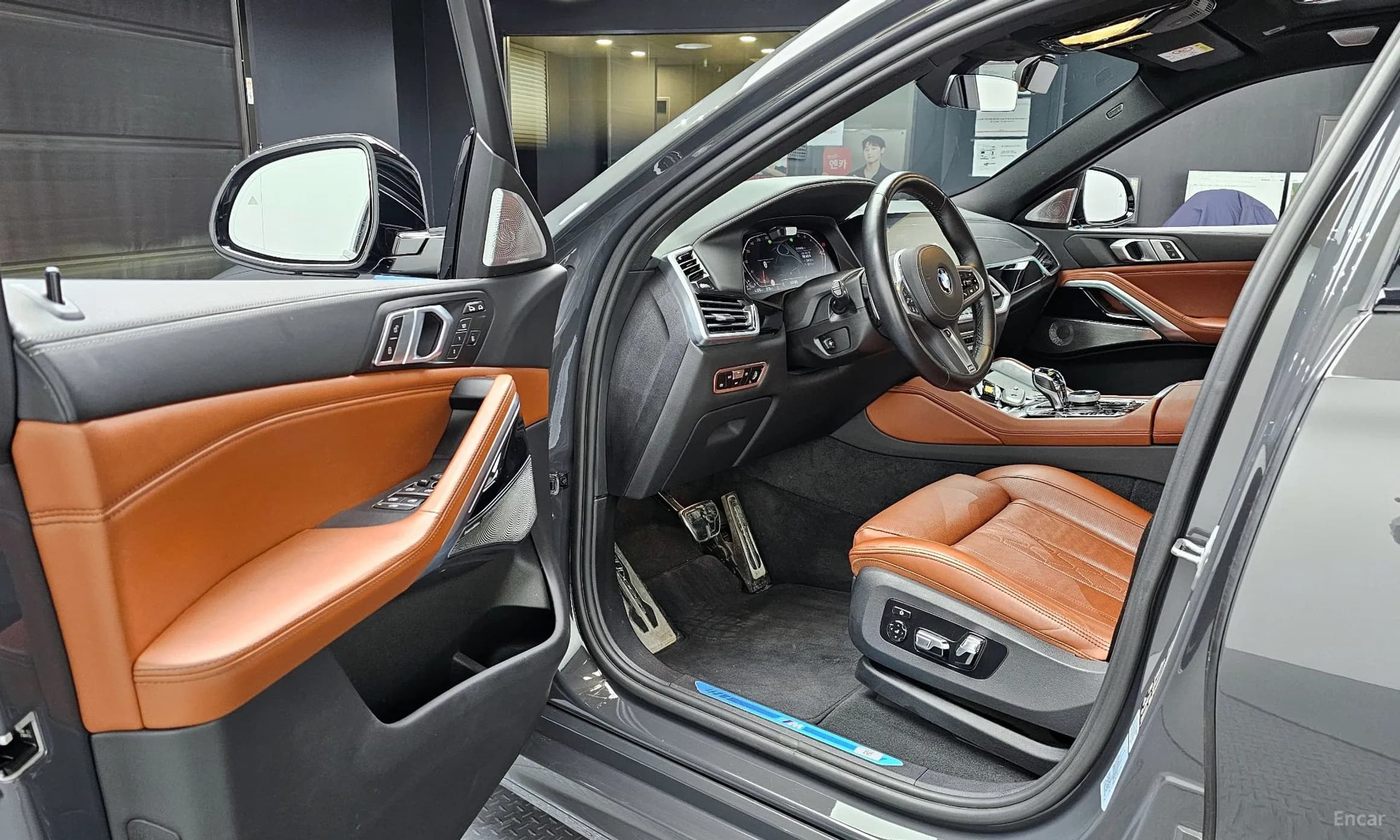 X6 (G06)