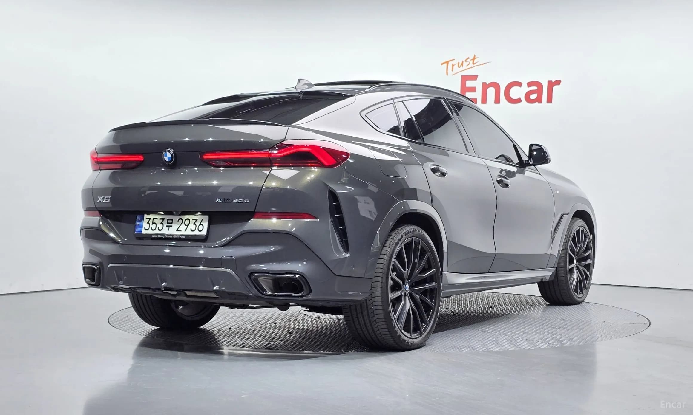 X6 (G06)