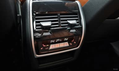 X6 (G06)