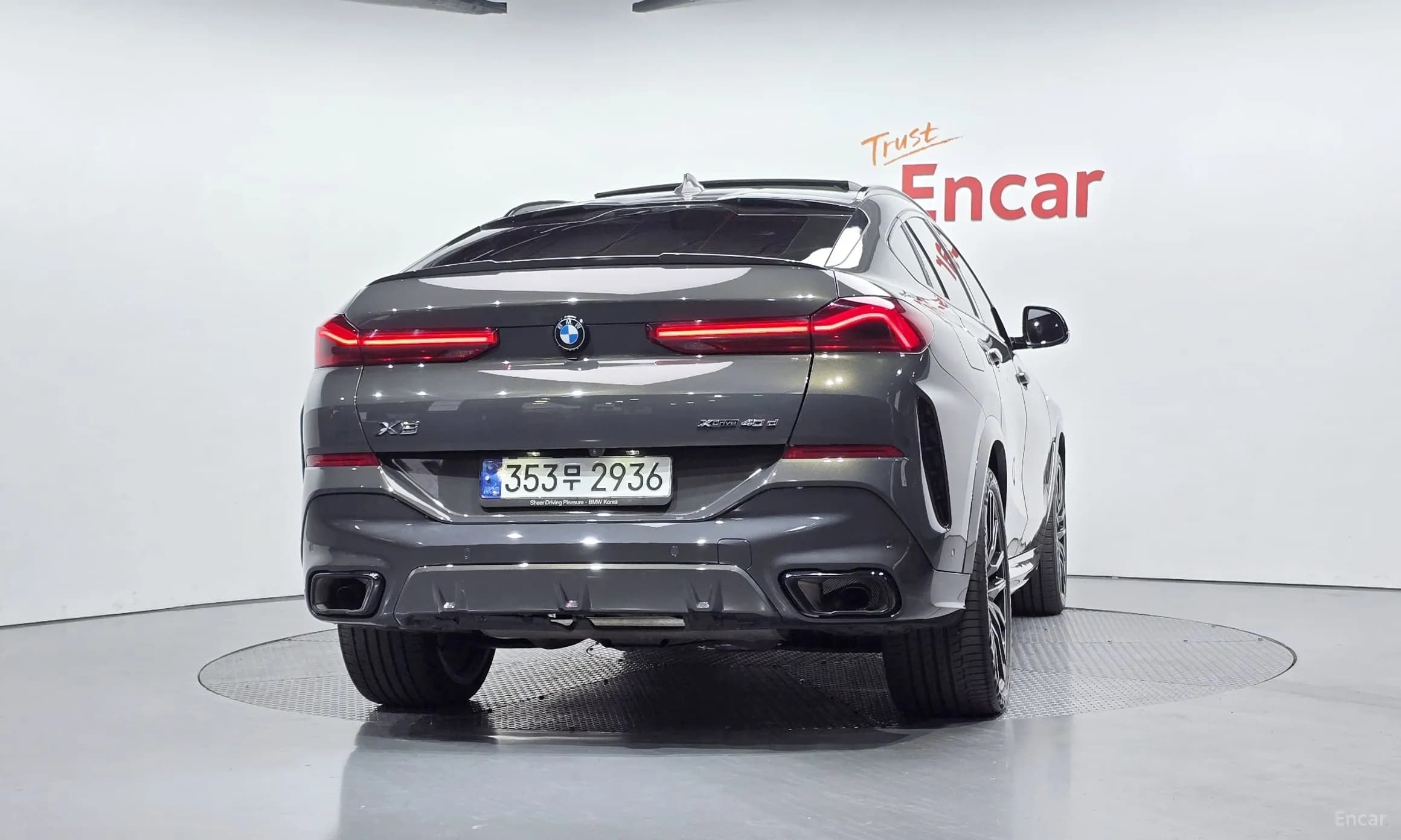 X6 (G06)