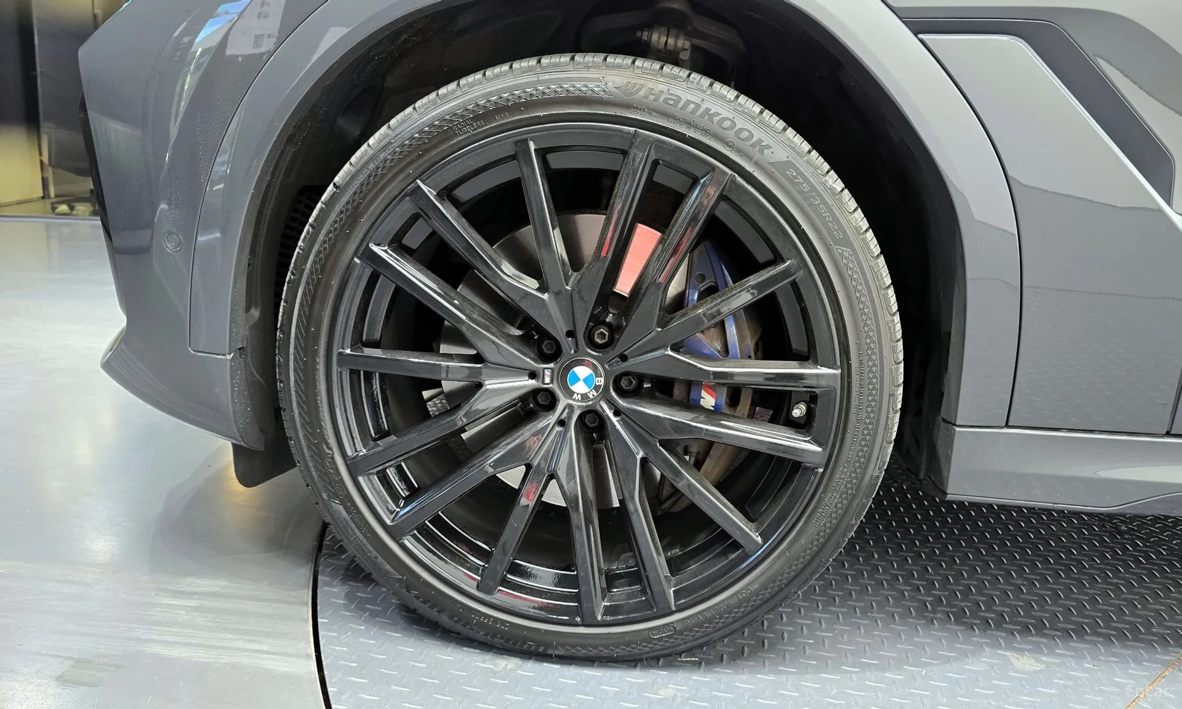 X6 (G06)
