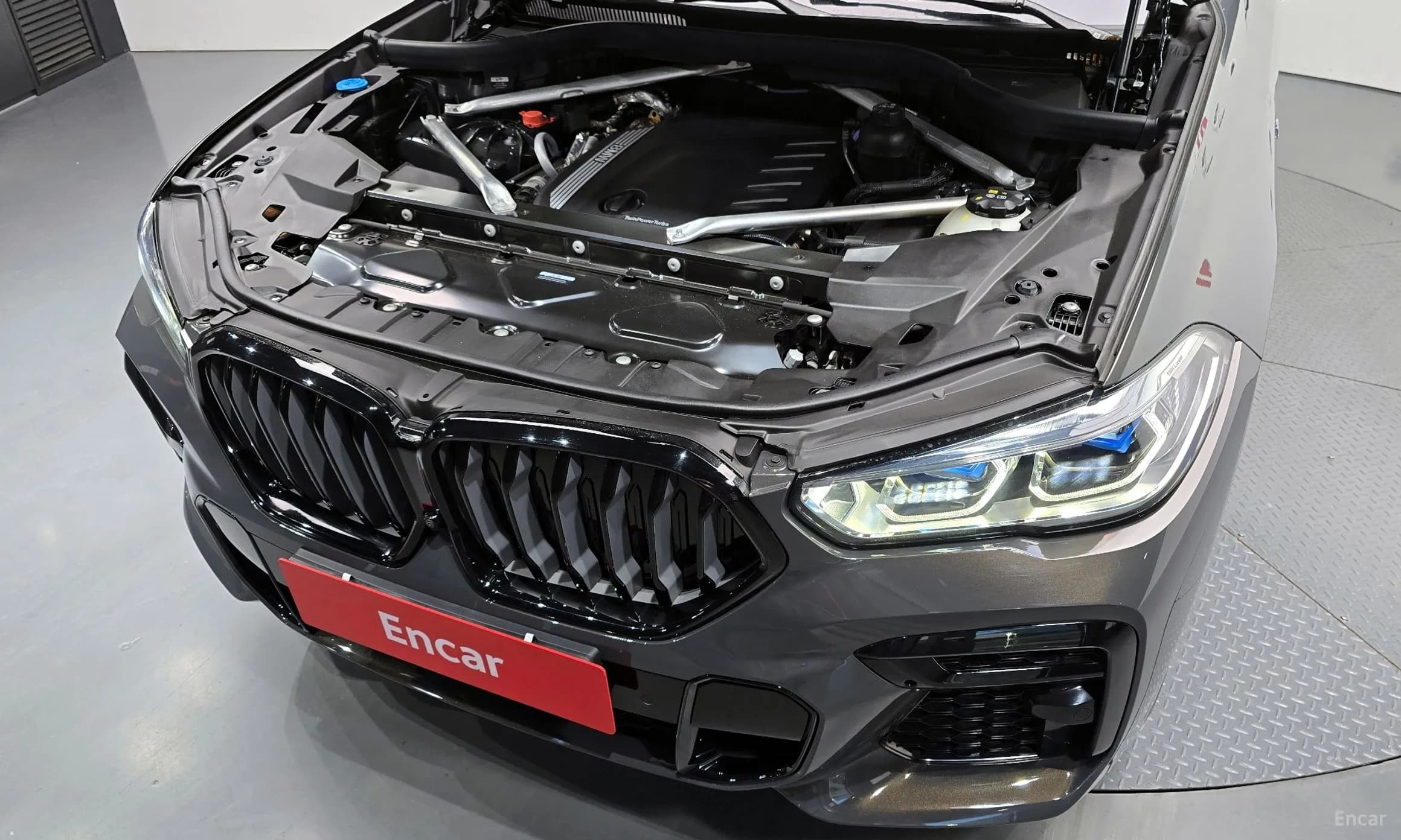 X6 (G06)