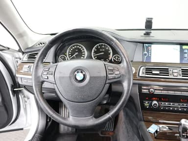 7 Series (F01)