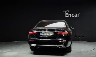 E-Class W213