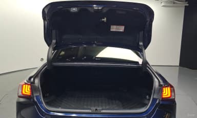 ES300h 7th Generation