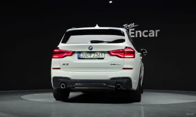 X3 (G01)