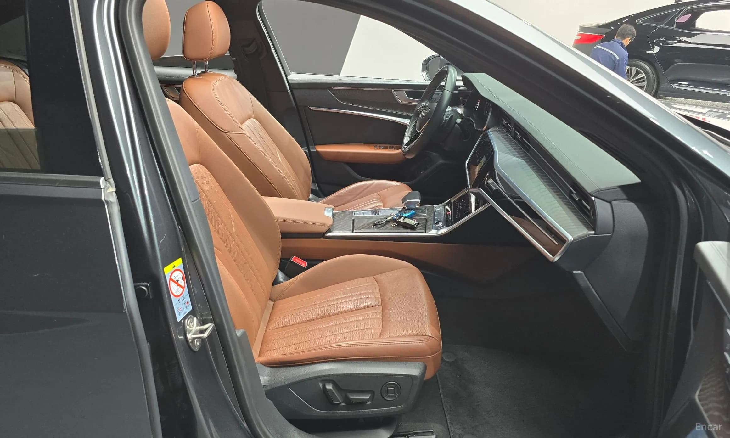A6 (C8)