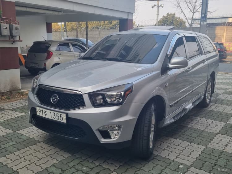 Korando Sports