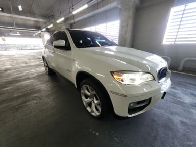 X6 (E71)