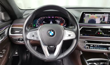7 Series (G11)