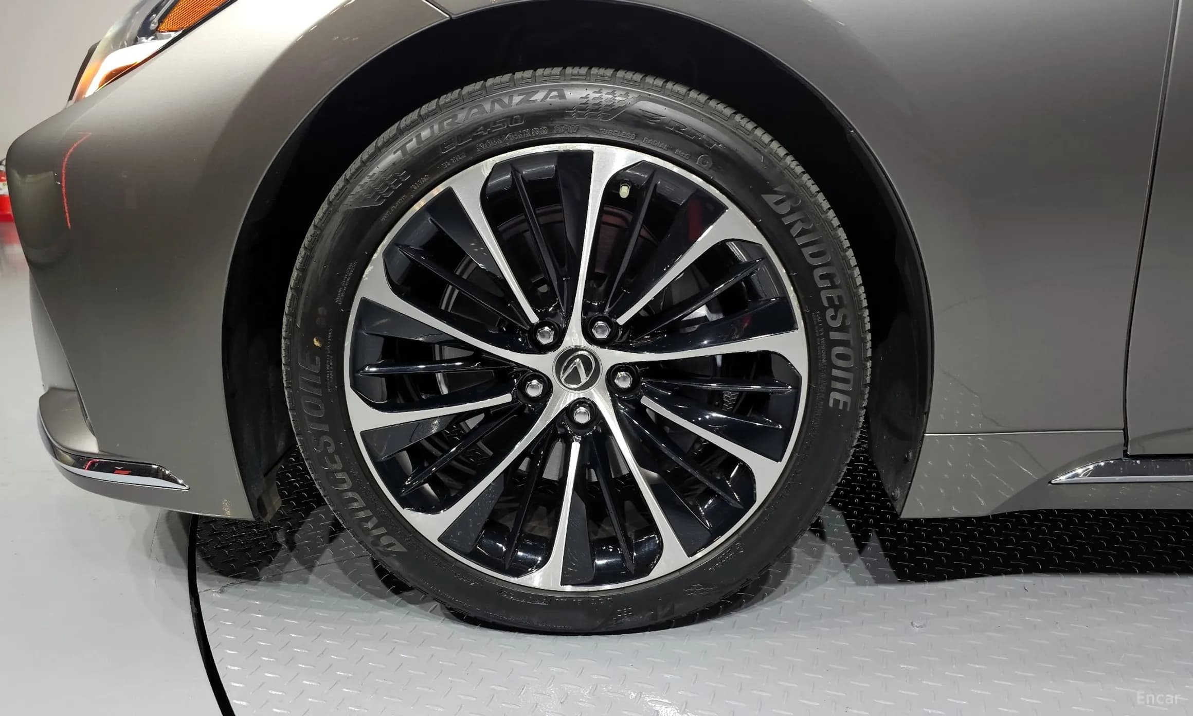 LS500 5th Generation