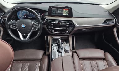 5 Series (G30)