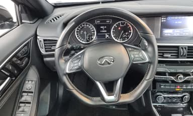 Q30