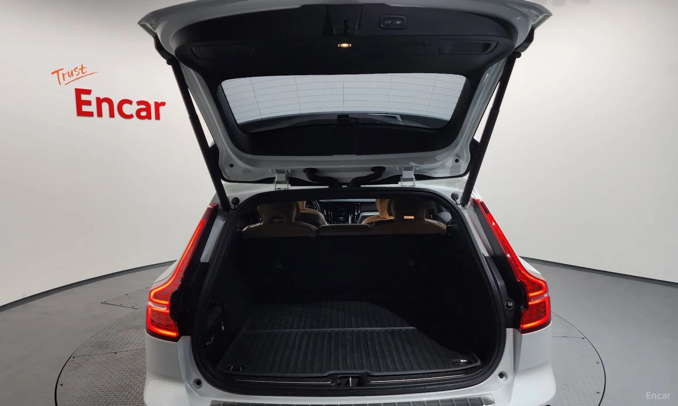 V60 Cross-Country 2nd Generation