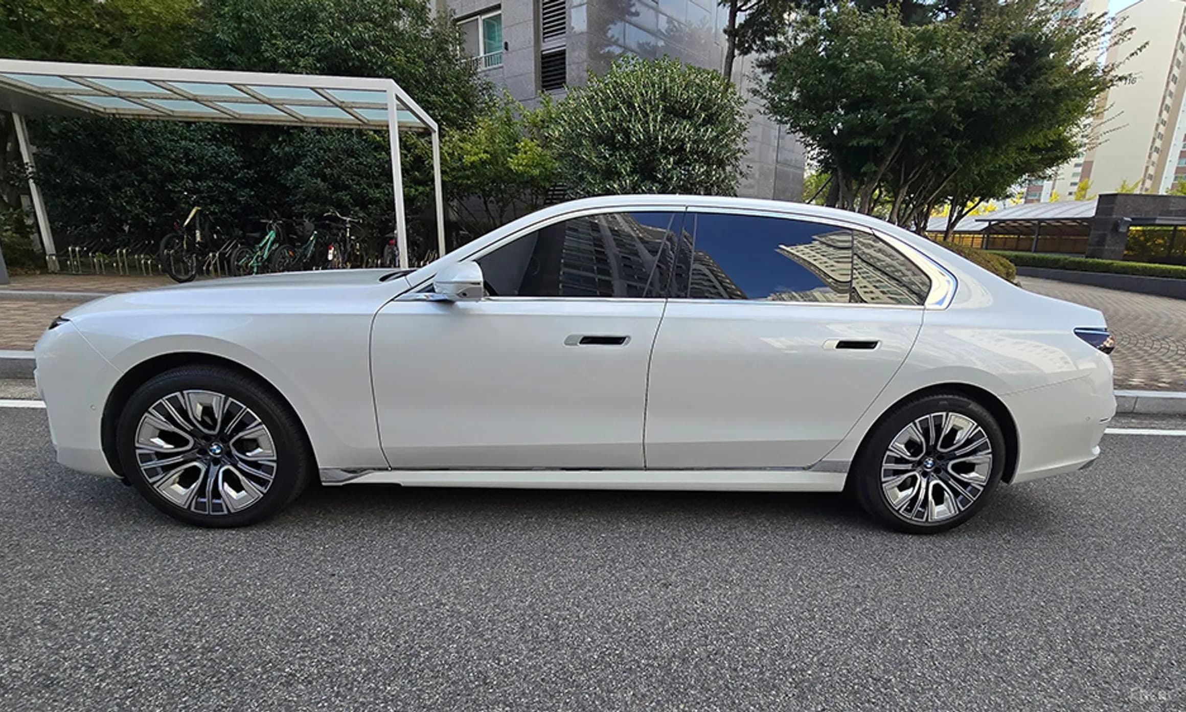 7 Series (G70)