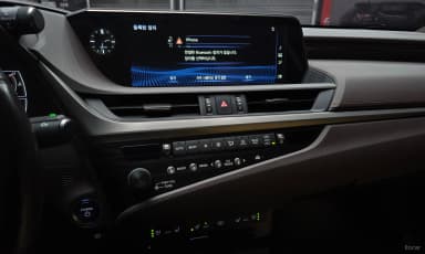 ES300h 7th Generation