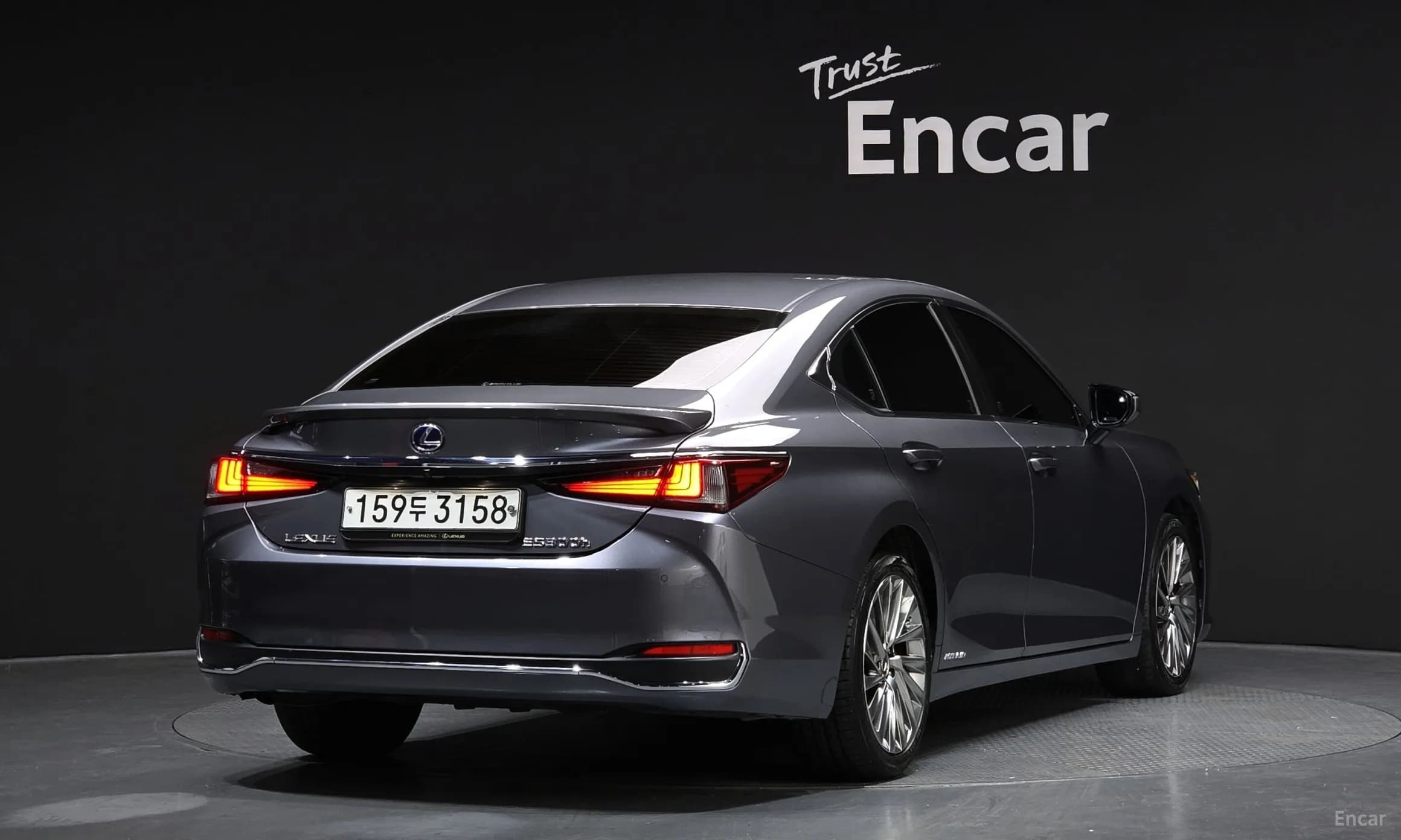 ES300h 7th Generation