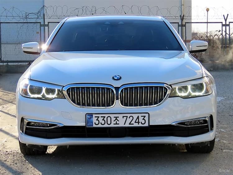 5 Series (G30)