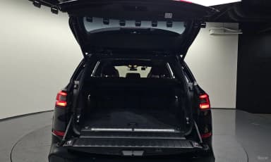 X5 (G05)
