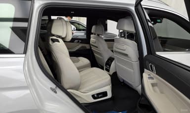X7 (G07)