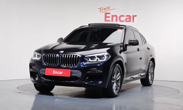 X4 (G02)