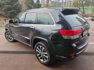 Grand Cherokee
