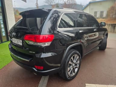Grand Cherokee