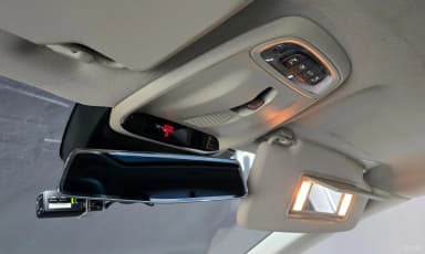V40