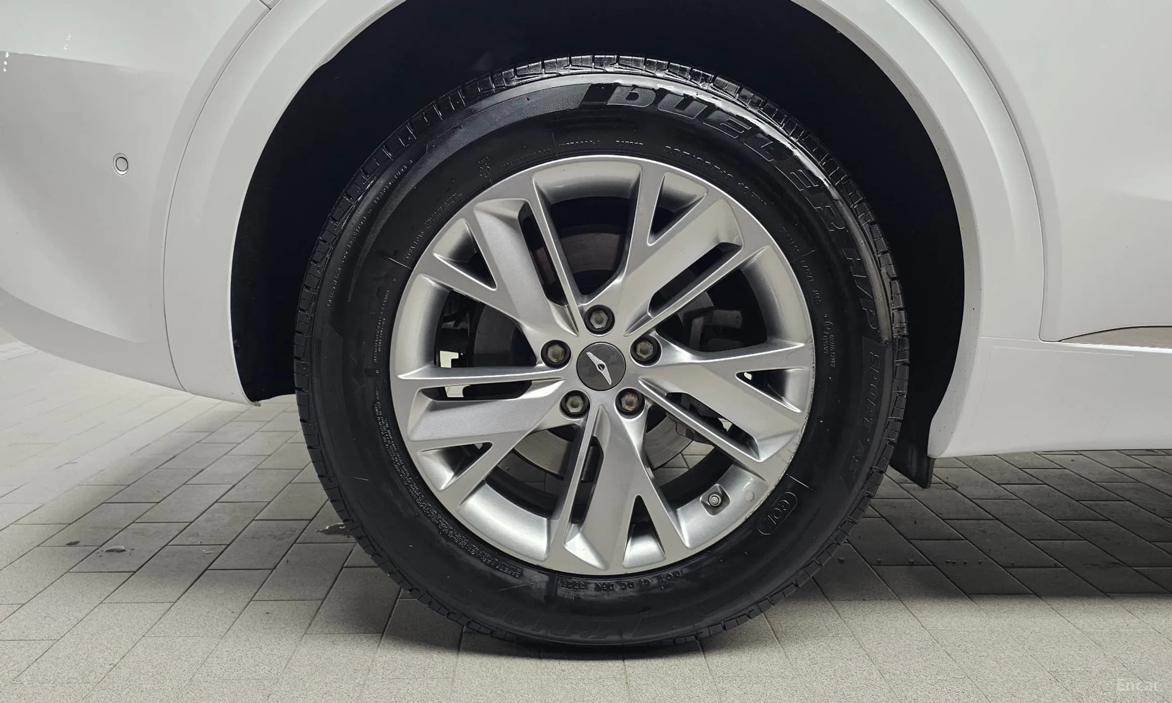 GV70