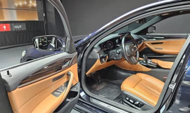 5 Series (G30)