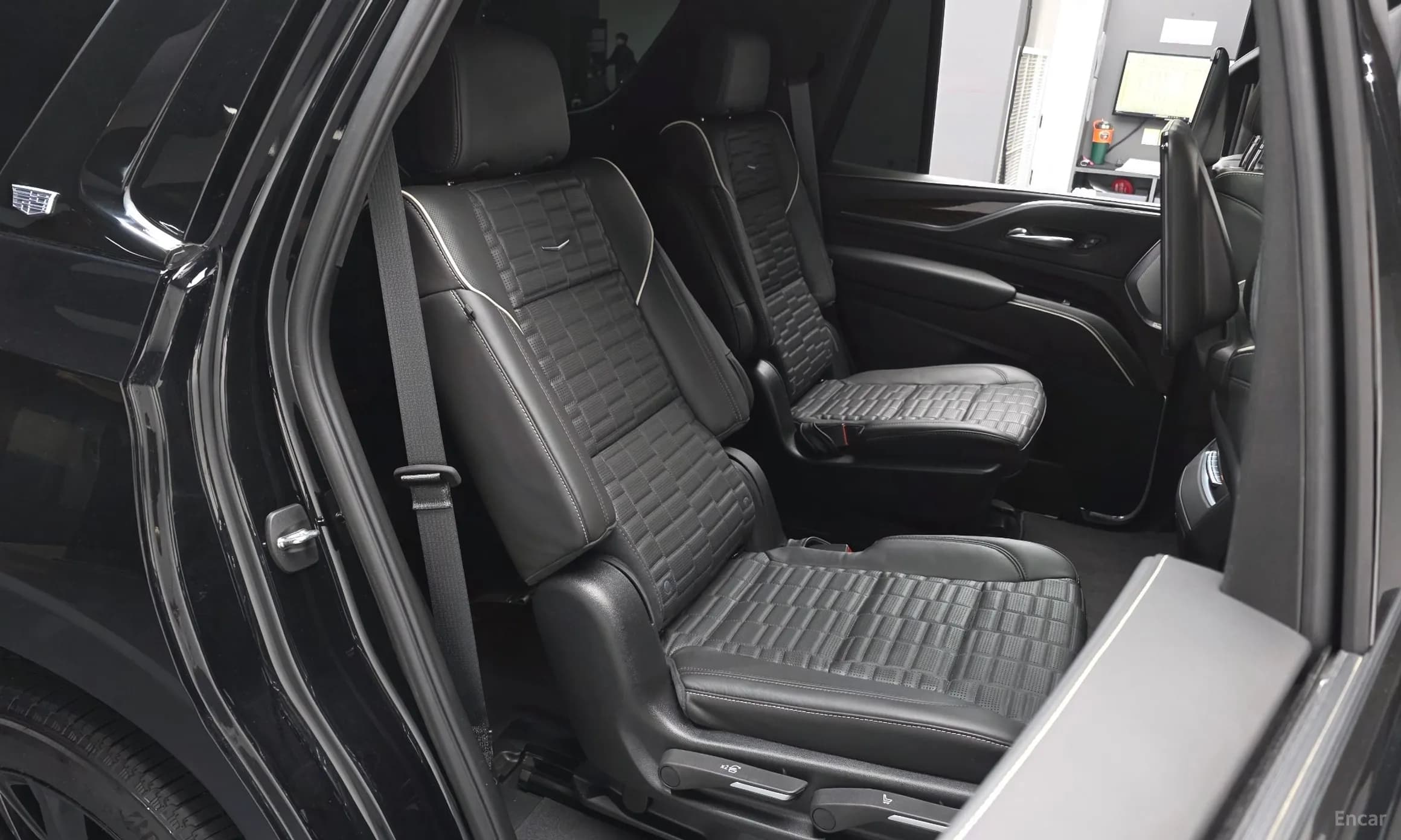 Escalade 5th Generation