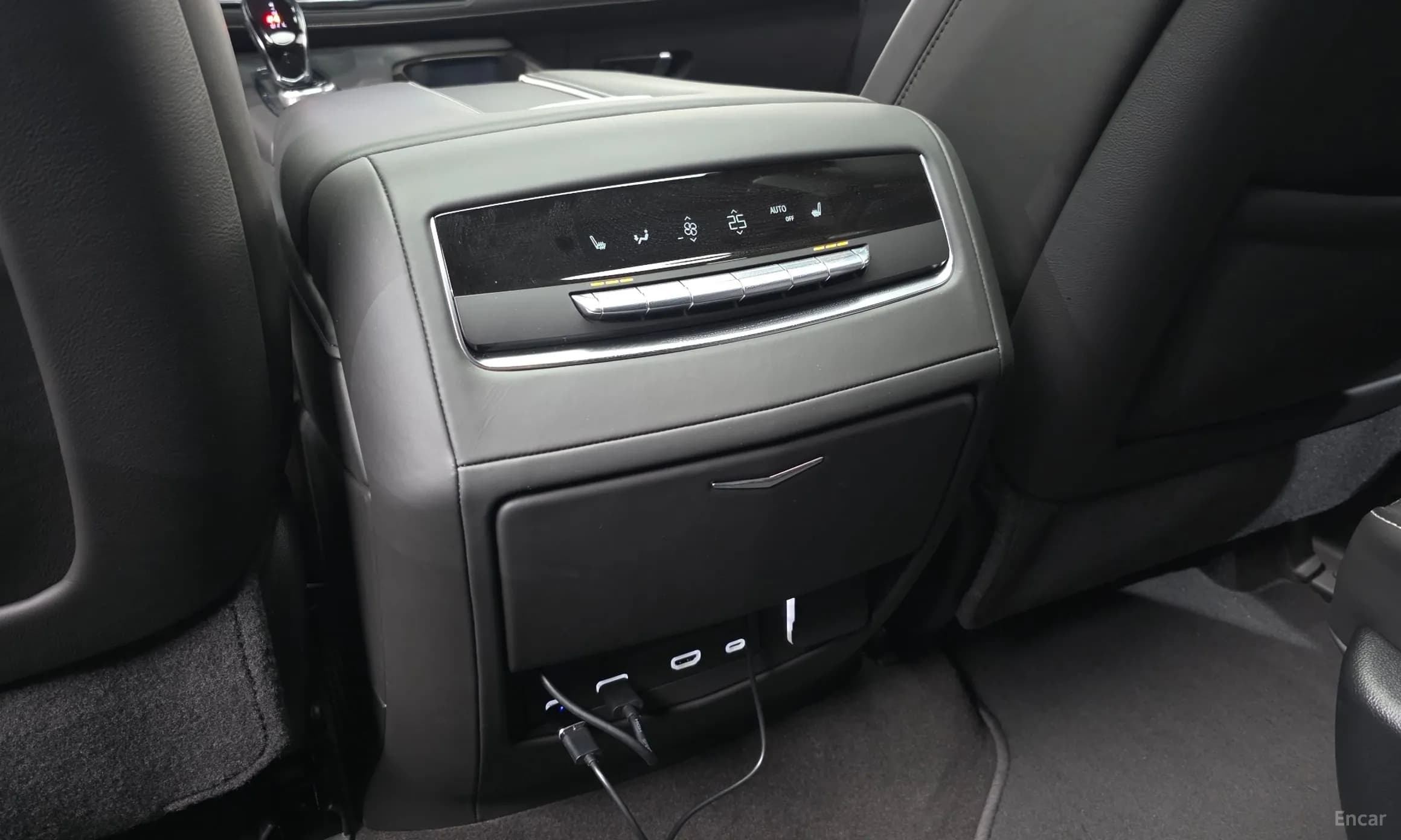 Escalade 5th Generation