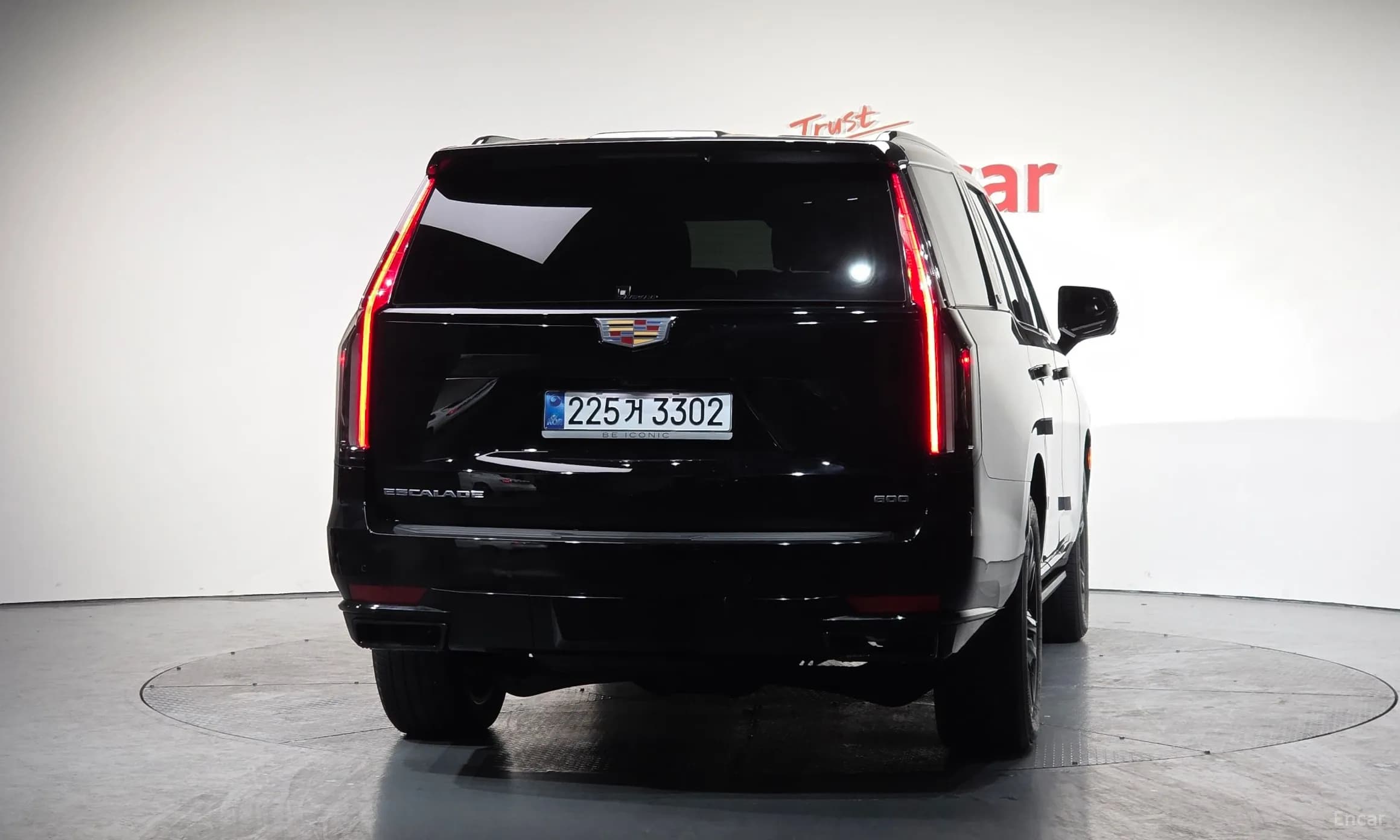 Escalade 5th Generation