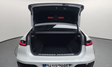 7 Series (G70)