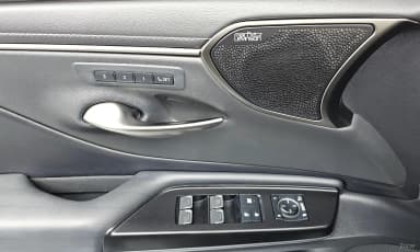 ES300h 7th Generation