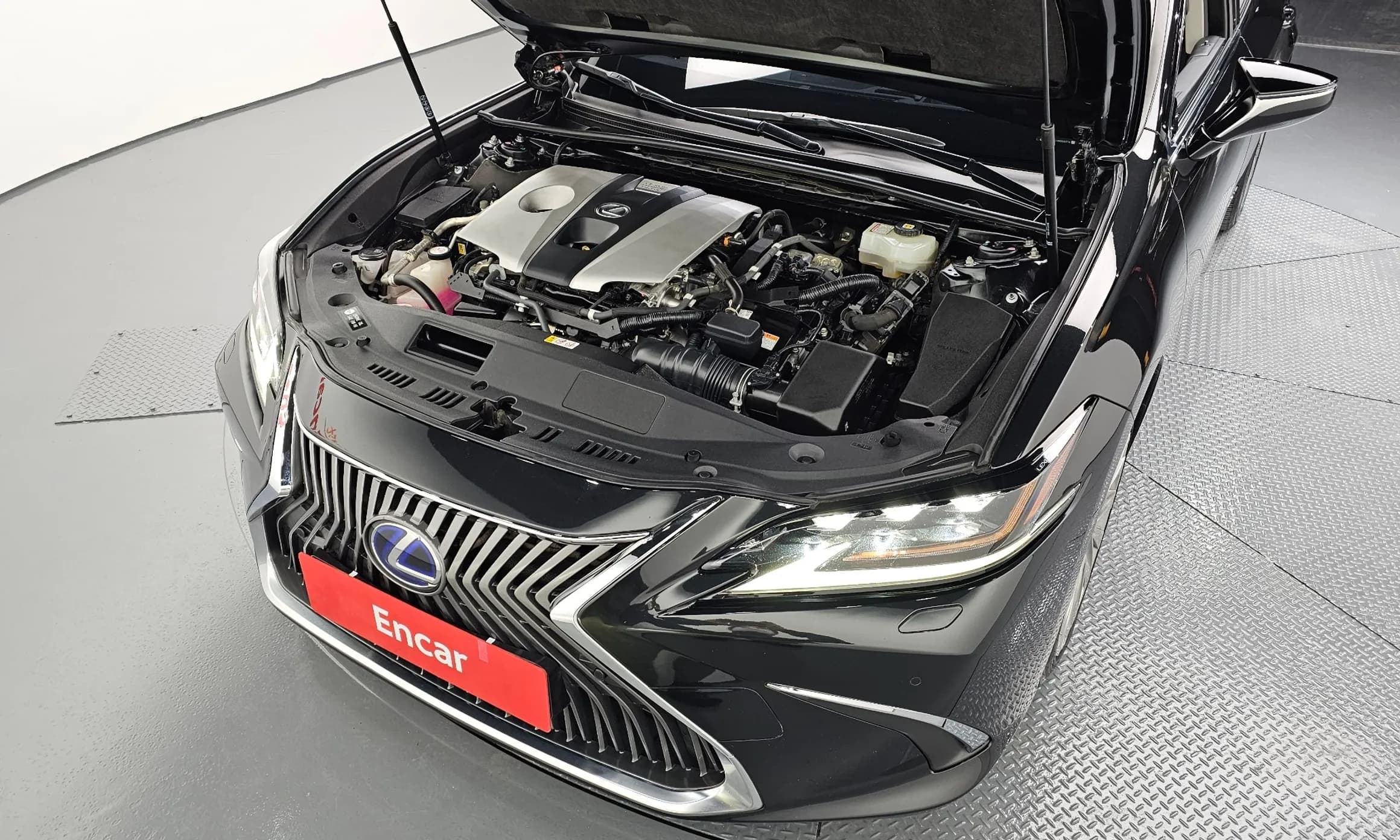 ES300h 7th Generation