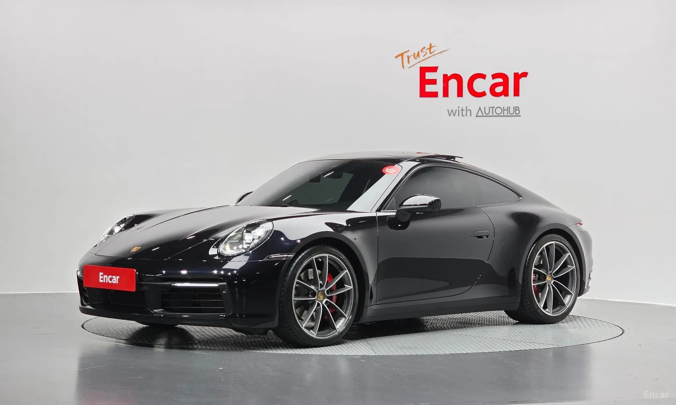 911 (992)