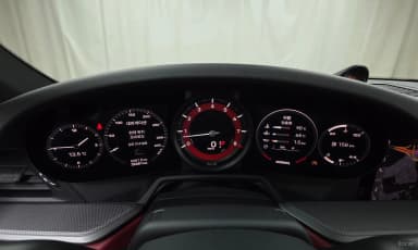 911 (992)
