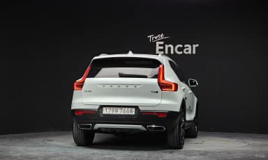 XC40