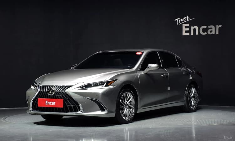 ES300h 7th Generation