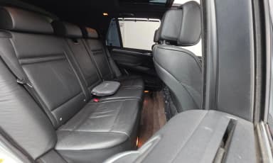X5 (E70)
