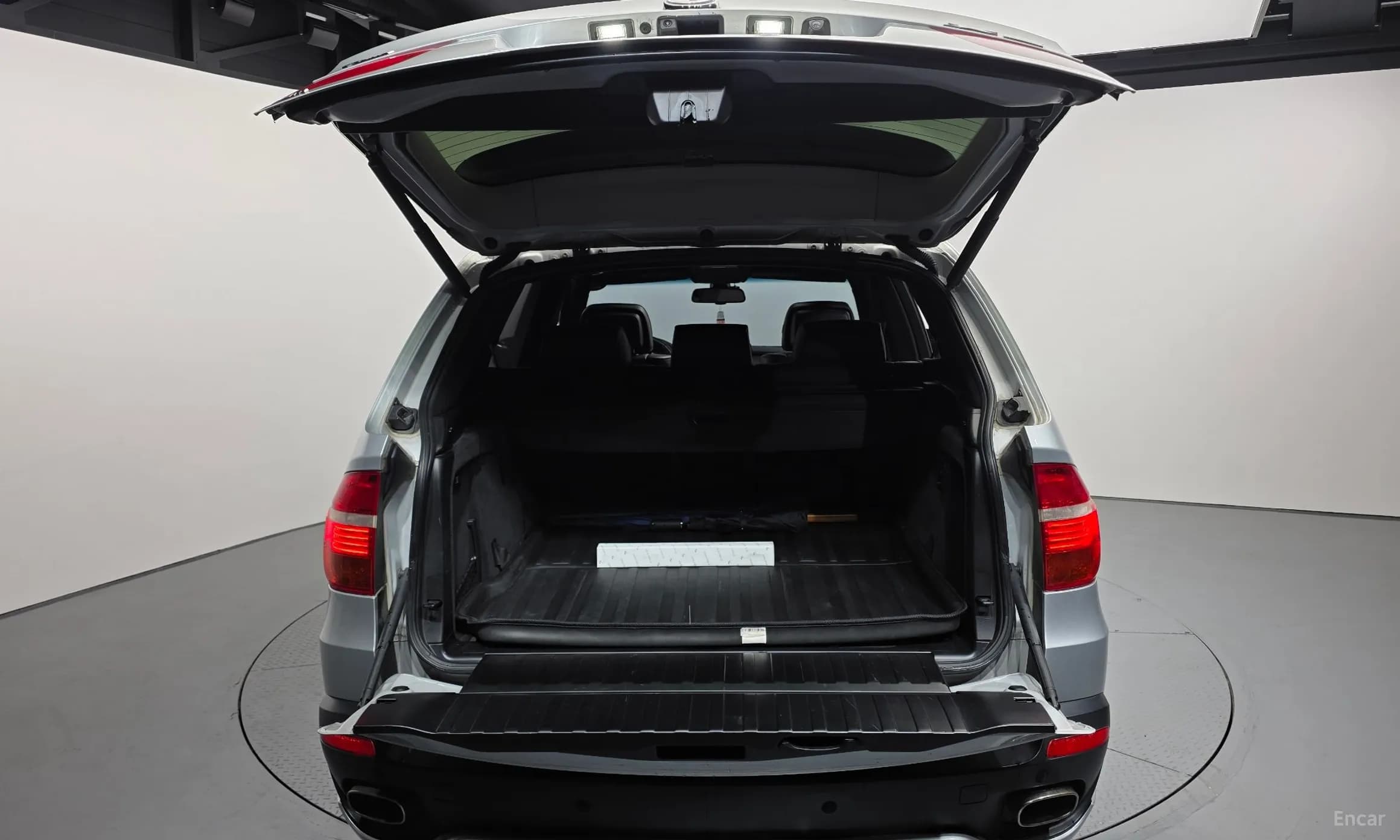 X5 (E70)
