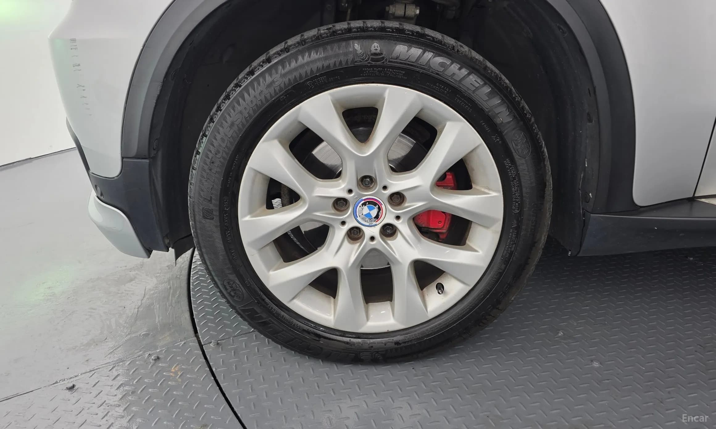 X5 (E70)