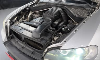 X5 (E70)