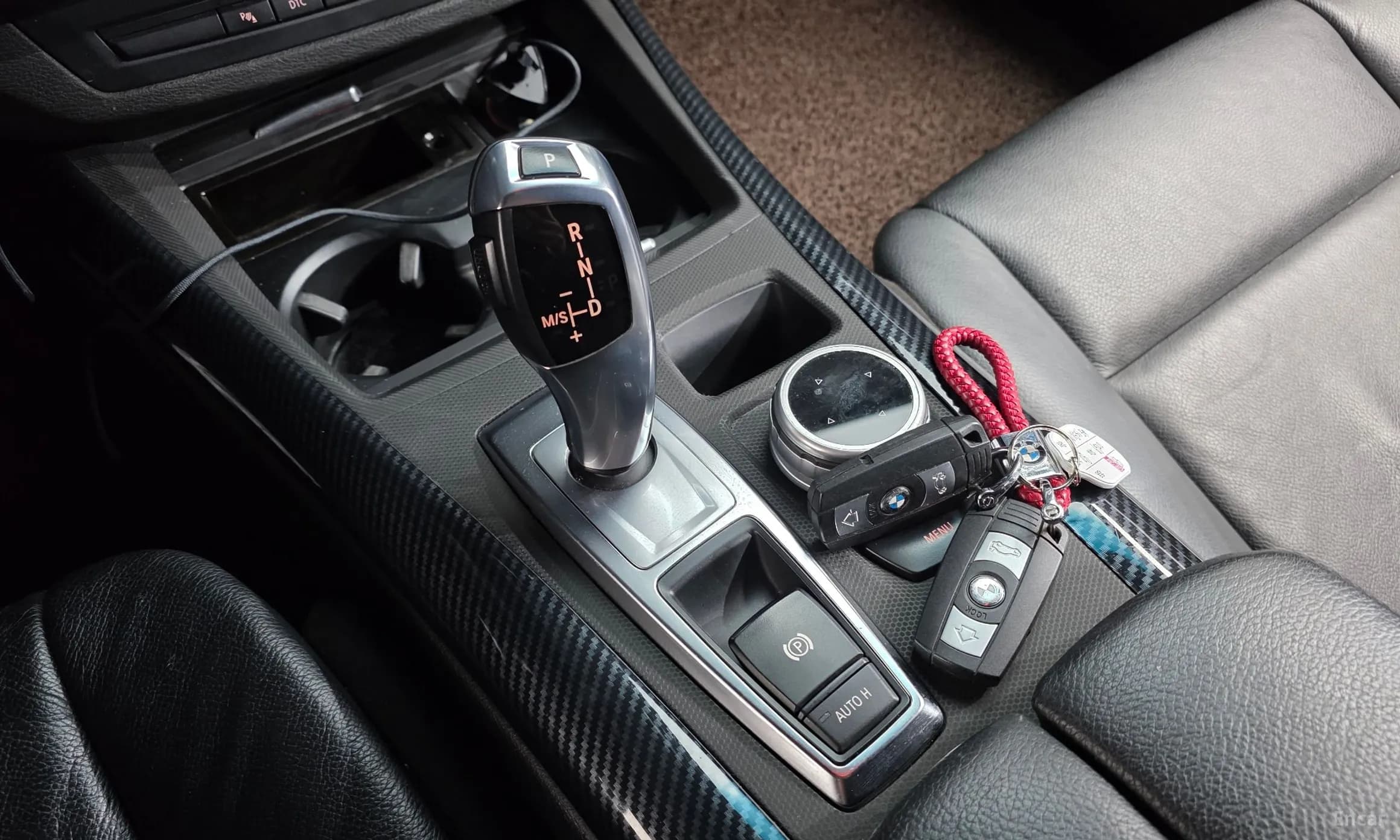 X5 (E70)