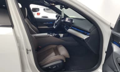 5 Series (G60)